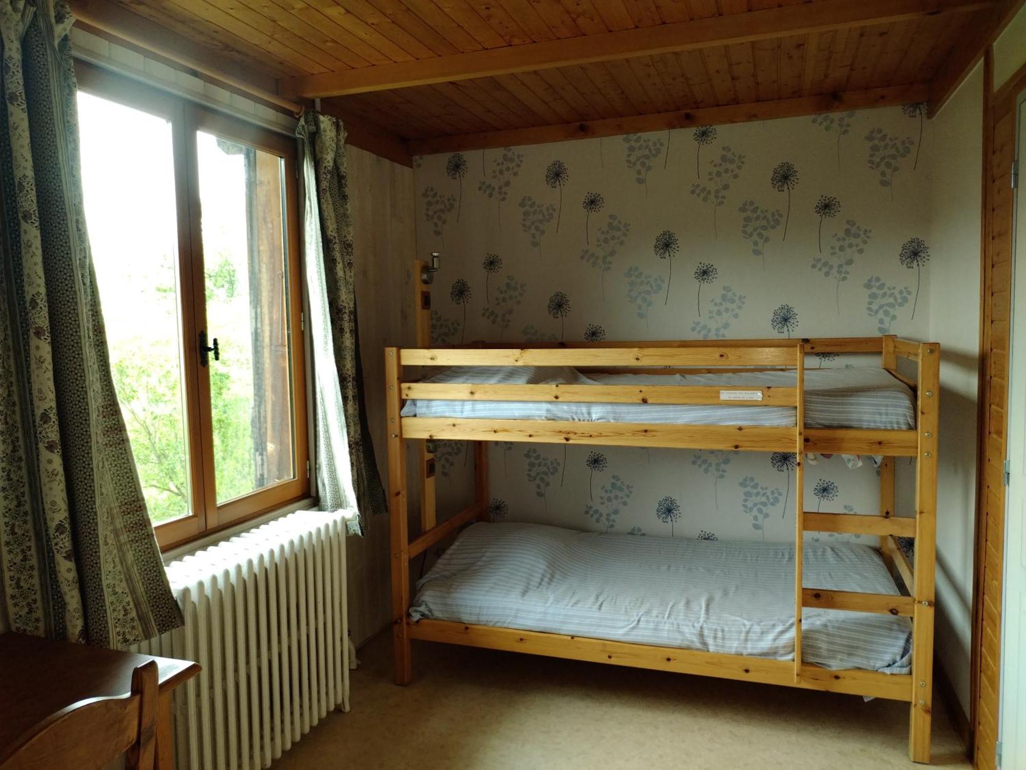 Bed and Breakfast Le Vieux Chalet Embrun Exterior foto